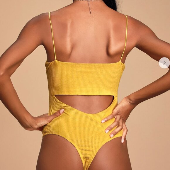 BODYSUIT | LULUS | SIZE M - Picture 4 of 5